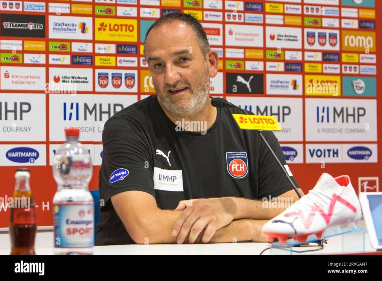 coach-frank-schmidt-1fc-heidenheim-after-the-match-during-the-press-conference-2RXGAN7